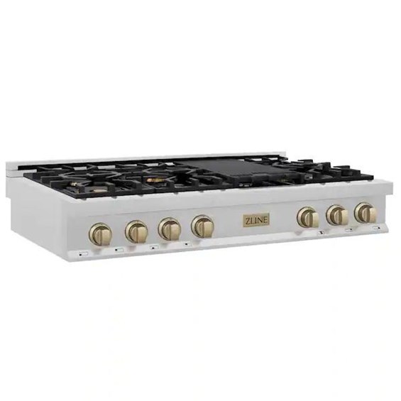 5CC04733-1DD2-41F8-BF8E-F88540FFF16E-600