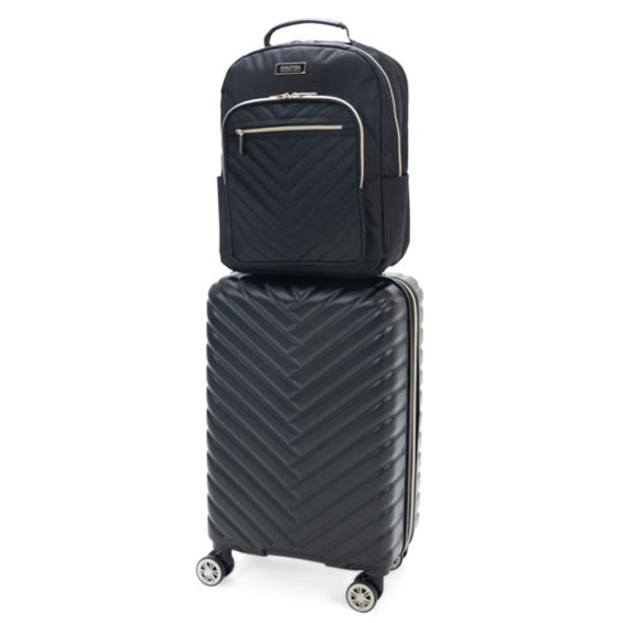 AB741018-4133-4295-AD07-AE01BB6748D6-600