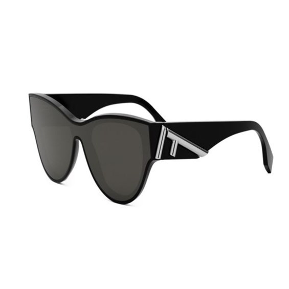 AED6C975-5F41-4391-B789-0B4509A73D97-600