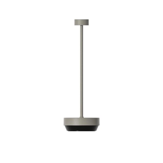 D6CFD58B-AB73-4FBC-BB15-5DD44BF0C18F-600
